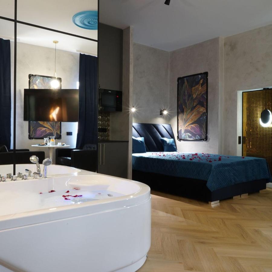 Apartament Z Jacuzzi W Sercu Krakowa Екстериор снимка